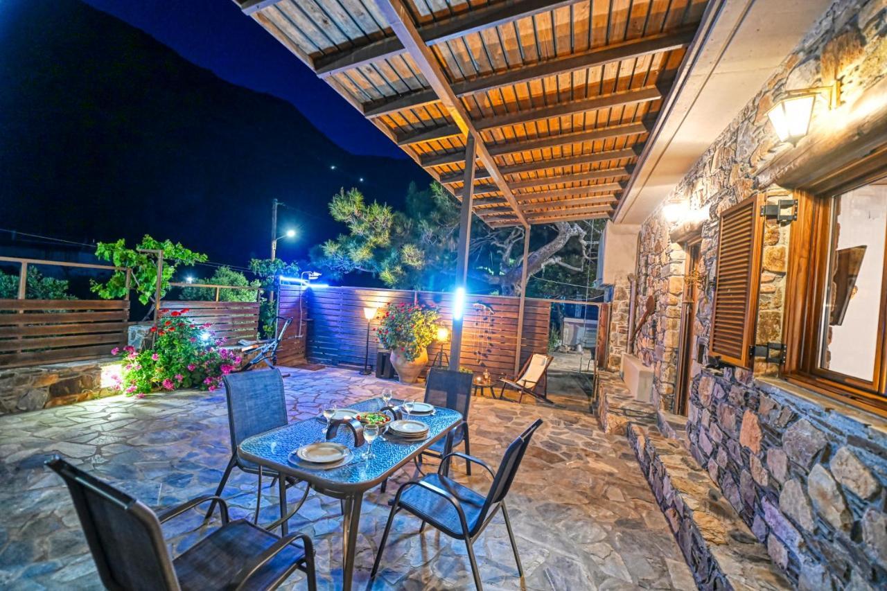 "Pefkopetro" Traditional House Keramotí المظهر الخارجي الصورة